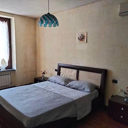Appartamento In Cascina Lombarda Caselle Lurani Esterno foto