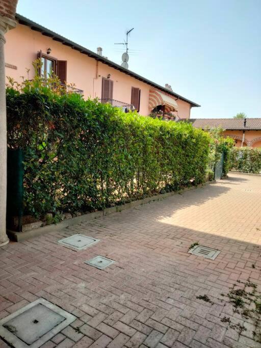 Appartamento In Cascina Lombarda Caselle Lurani Esterno foto