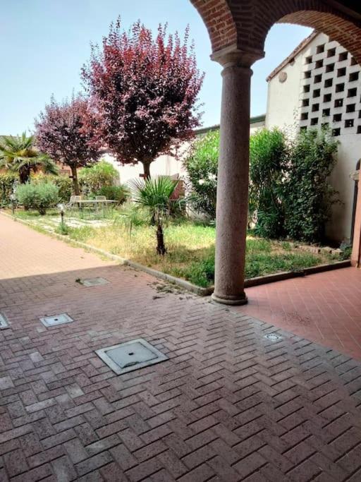 Appartamento In Cascina Lombarda Caselle Lurani Esterno foto